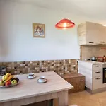 Popovic Apartment