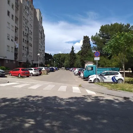 Apartment Popovic *
