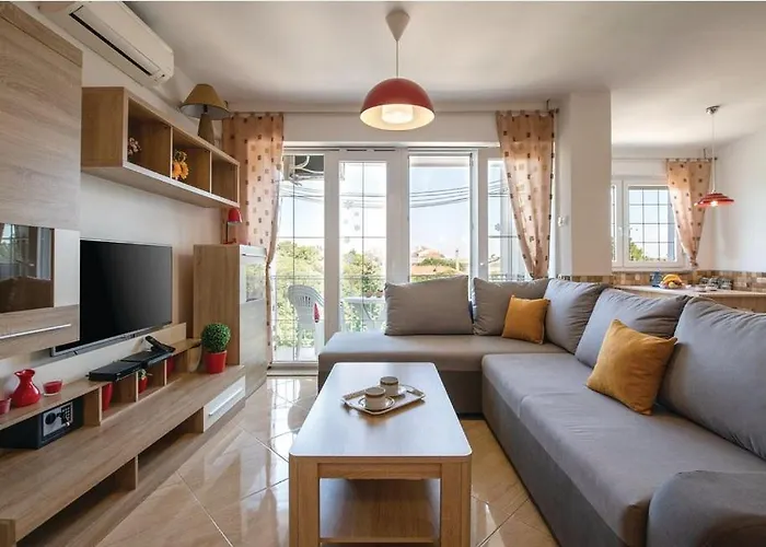 Popovic Apartamento Pula